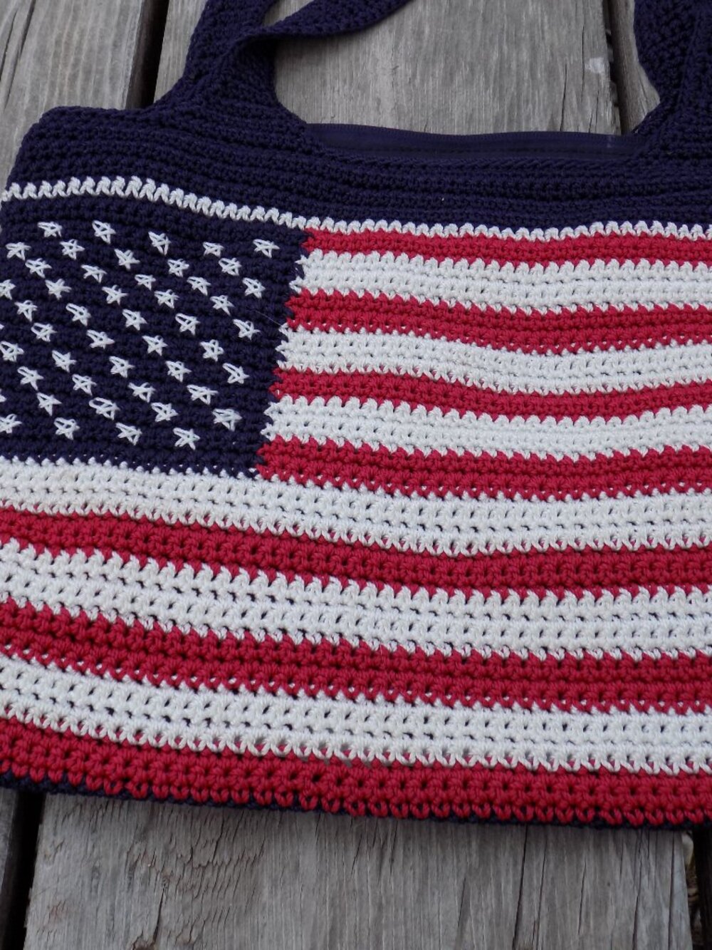 The Sak Flag Purse Bag USA American Flag Crochet Purse Crossbody Bag - Picture 2 of 16